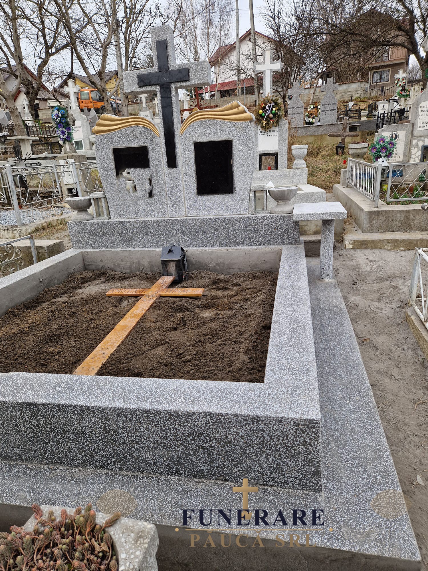 Lucrari Pauca Funerare